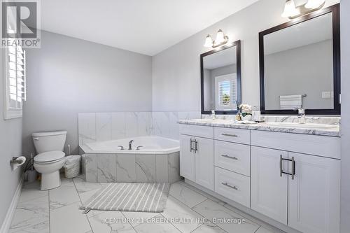 2824 Doyle Drive, London South, ON - Indoor Photo Showing Bathroom