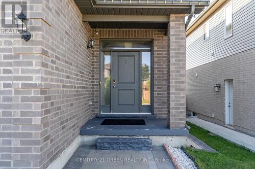 2824 Doyle Drive, London South, ON - Outdoor With Exterior