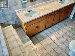Double Sinks - 