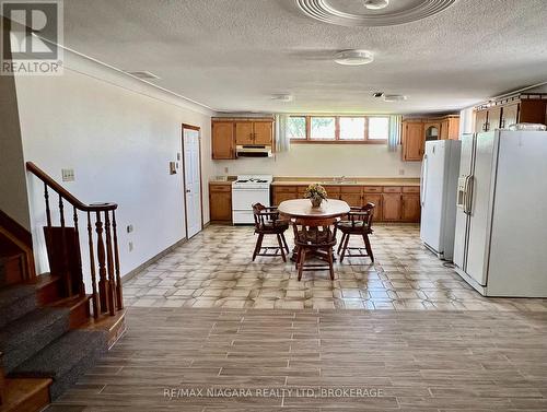 Basement RecRoom & 2nd Kitchen and Separate Entry - 4628 Baldwin Avenue, Niagara Falls (Ascot), ON - Indoor