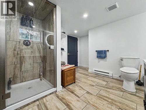 987 Kettle River Drive, Grand Forks, BC - Indoor Photo Showing Bathroom