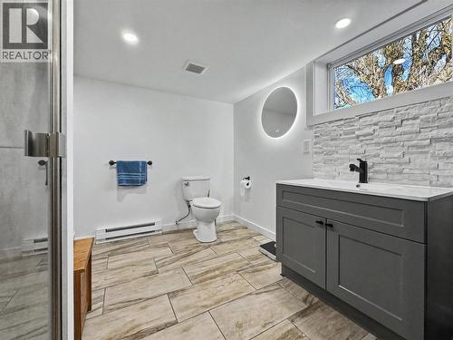 987 Kettle River Drive, Grand Forks, BC - Indoor Photo Showing Bathroom