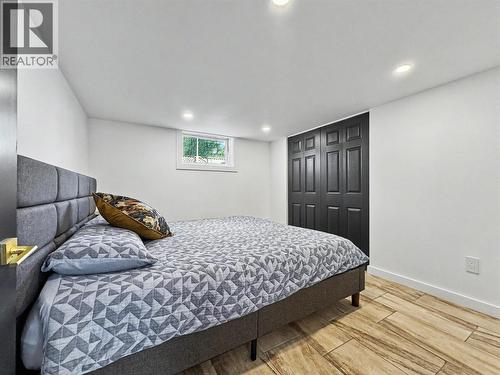 987 Kettle River Drive, Grand Forks, BC - Indoor Photo Showing Bedroom