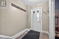 Foyer - 