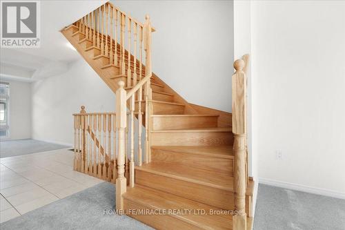 1392 Coral Springs Path, Oshawa, ON - Indoor Photo Showing Other Room