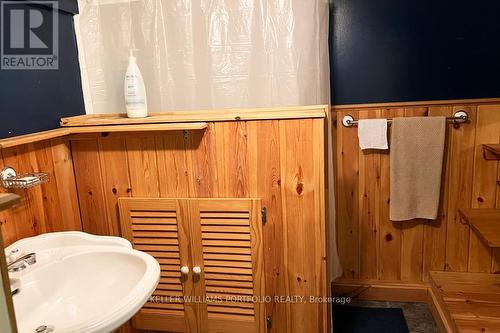 97 Livingstone Avenue, Toronto, ON - Indoor Photo Showing Bathroom
