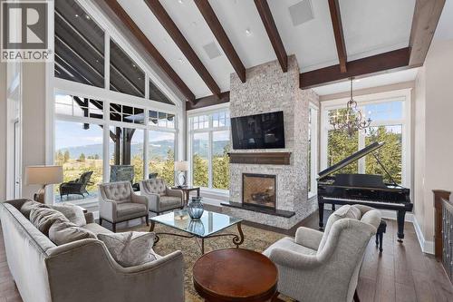 622 Jigger Place, Vernon, BC - Indoor Photo Showing Living Room With Fireplace