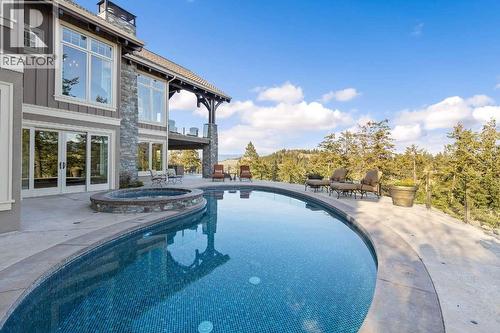 622 Jigger Place, Vernon, BC - Outdoor With In Ground Pool