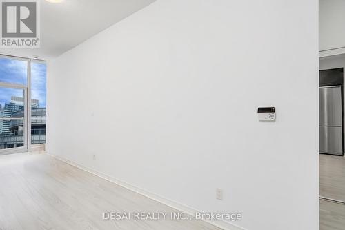 2321 - 352 Front Street W, Toronto, ON - 