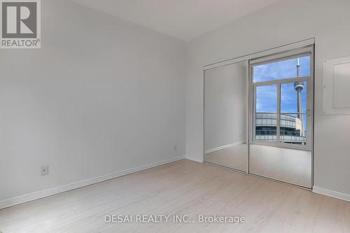 2321 - 352 Front Street W, Toronto, ON - Indoor Photo Showing Other Room