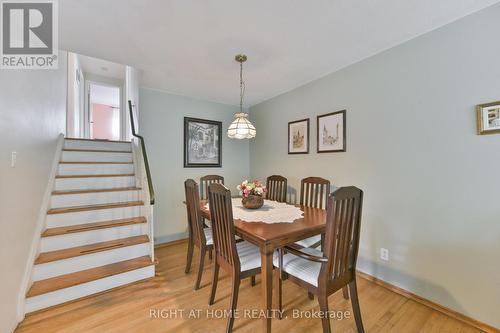 1728 Pickmere Court, Mississauga, ON - Indoor Photo Showing Dining Room