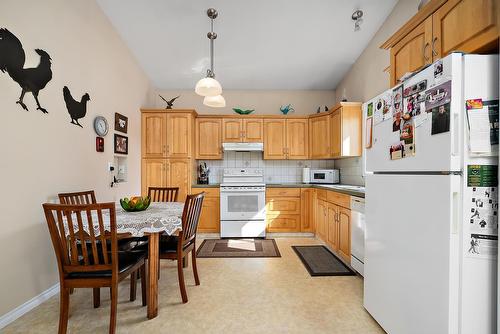 3907 3905 54 Street, Wetaskiwin, AB - Indoor