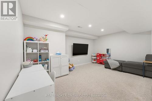 76 Tapadero Avenue, Ottawa, ON - Indoor