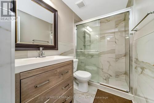 53 Burns Drive, Guelph, ON - Indoor Photo Showing Bathroom