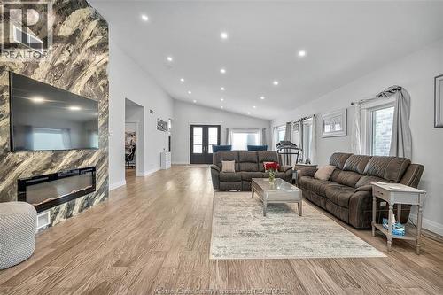 2585 Kenora Street, Windsor, ON - Indoor Photo Showing Living Room With Fireplace