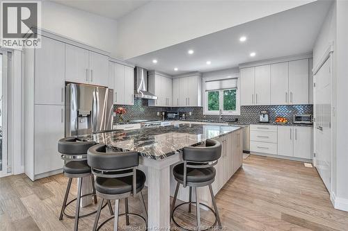 2585 Kenora Street, Windsor, ON - Indoor