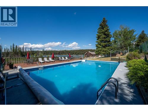7200 Roche Lake Road Unit# 5A, Kamloops, BC - Outdoor With In Ground Pool With Backyard