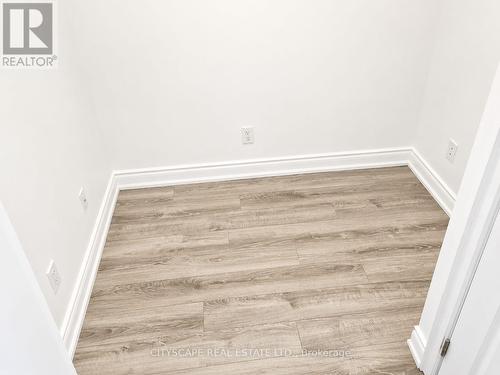 Den - 1003 - 9618 Yonge Street, Richmond Hill, ON - Indoor Photo Showing Other Room