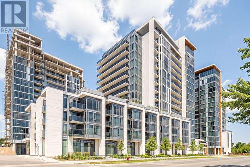 Street view - 1003 - 9618 Yonge Street, Richmond Hill, ON - Outdoor With Balcony With Facade