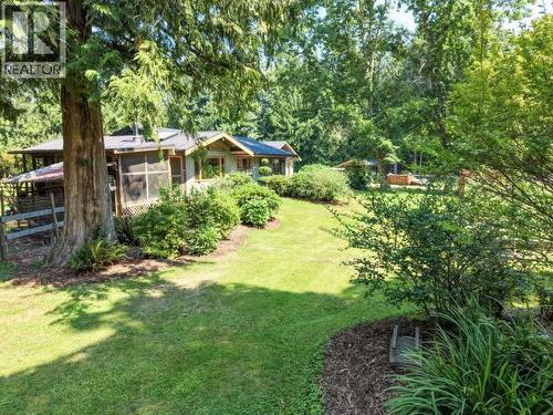 10440 Kelly Creek Road, Powell River, BC - Outdoor