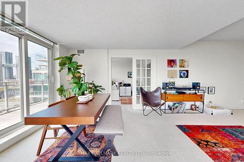 1516 - 410 Queens Quay W, Toronto, ON - Indoor