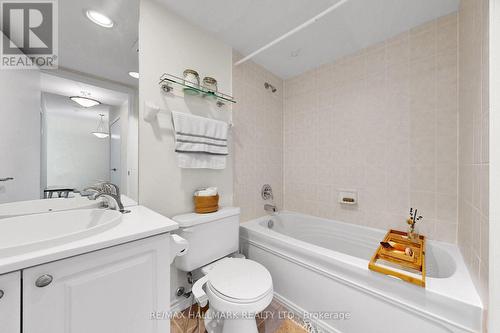 1516 - 410 Queens Quay W, Toronto, ON - Indoor Photo Showing Bathroom