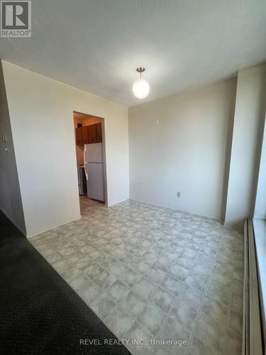 407 - 359 Geneva Street S, St. Catharines, ON - Indoor