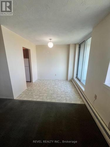 407 - 359 Geneva Street S, St. Catharines, ON - Indoor Photo Showing Other Room