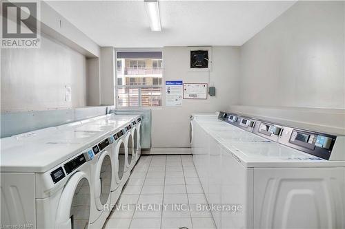 407 - 359 Geneva Street S, St. Catharines, ON - Indoor Photo Showing Laundry Room