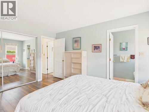 14 Poplar Court, Osoyoos, BC - Indoor Photo Showing Bedroom