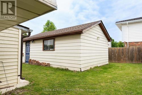 43 Dyer Street, St. Thomas, ON - Outdoor With Exterior