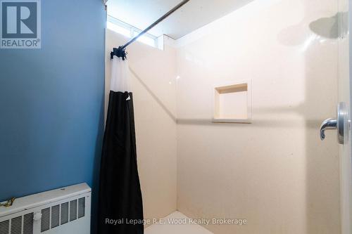 311 Talbot Street E, Aylmer, ON - Indoor