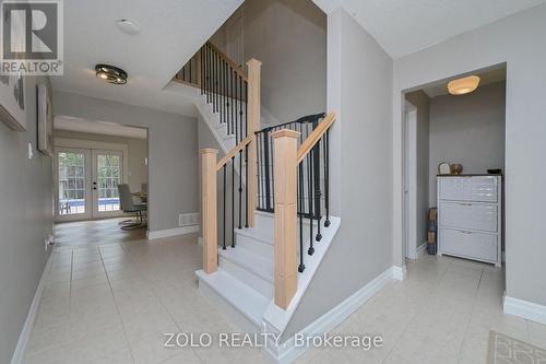 1077 Anna Maria Avenue, Innisfil, ON - Indoor Photo Showing Other Room