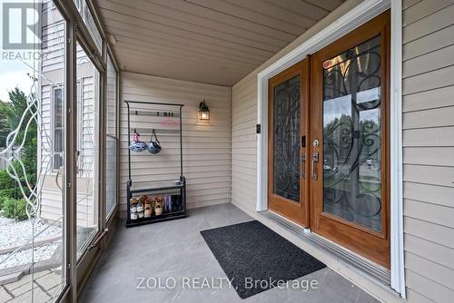1077 Anna Maria Avenue, Innisfil, ON - Outdoor With Exterior