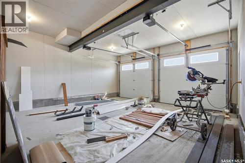 145 Emma Crescent, Martensville, SK - Indoor Photo Showing Garage