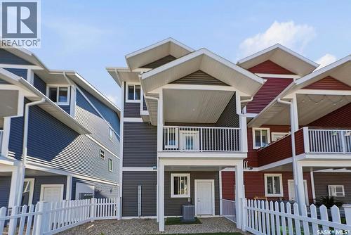 39 900 St Andrews Lane, Warman, SK - Outdoor With Balcony