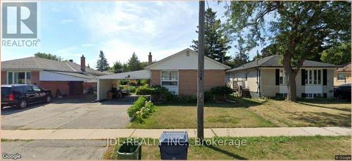 11 Hawkedon Crescent, Toronto, ON - Outdoor