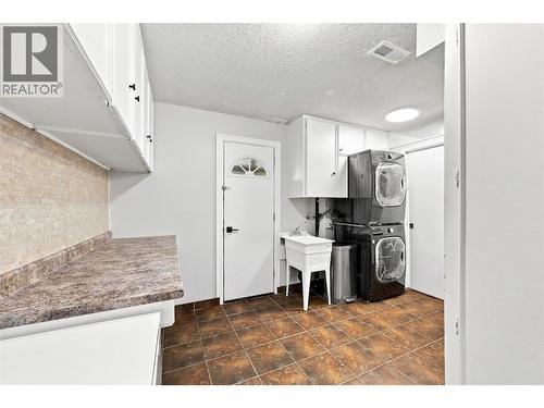 364 Collingwood Drive, Kamloops, BC - Indoor