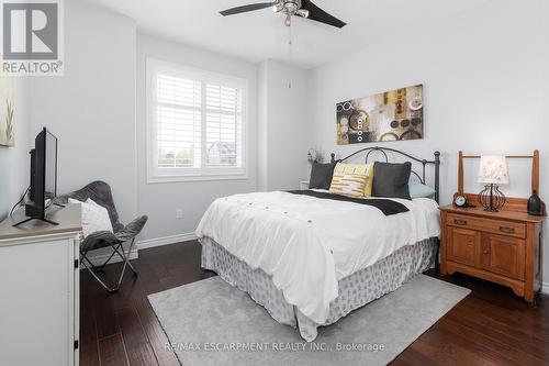 6 Macneil Court, Brantford, ON - Indoor Photo Showing Bedroom