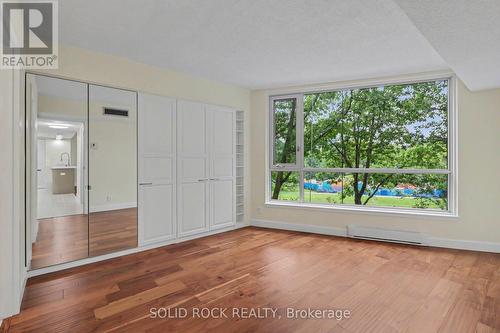303 - 30 Charlevoix Street, Ottawa, ON - Indoor Photo Showing Other Room