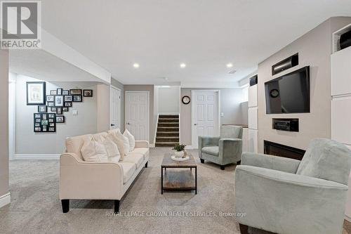 142 Deer Ridge Drive, Kitchener, ON - Indoor