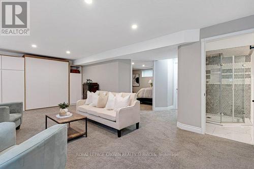 142 Deer Ridge Drive, Kitchener, ON - Indoor Photo Showing Other Room