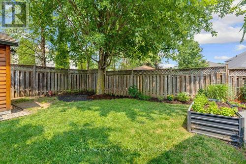 142 Deer Ridge Drive, Kitchener, ON - Outdoor