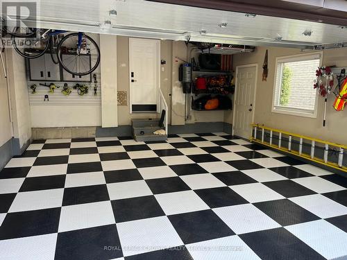 142 Deer Ridge Drive, Kitchener, ON - Indoor Photo Showing Other Room