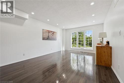 600 White Elm Boulevard Unit# 9, Waterloo, ON - Indoor Photo Showing Other Room