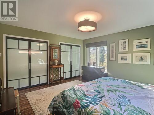 33 Blue Forest Drive, Toronto, ON - Indoor Photo Showing Bedroom