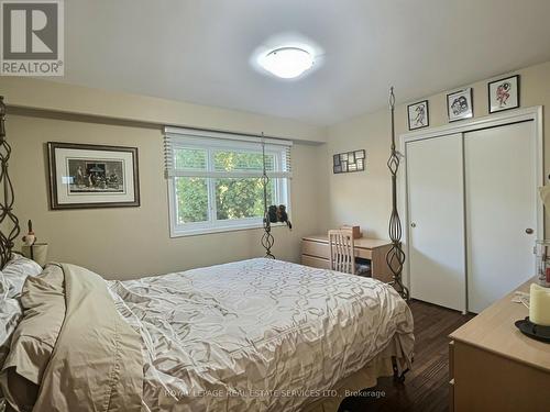 33 Blue Forest Drive, Toronto, ON - Indoor Photo Showing Bedroom