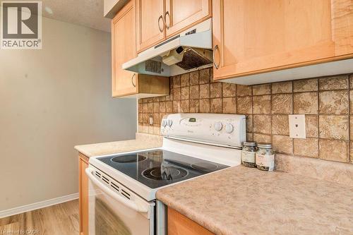 175 David Bergey Drive Unit# P86, Kitchener, ON - Indoor Photo Showing Kitchen