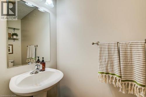 175 David Bergey Drive Unit# P86, Kitchener, ON - Indoor Photo Showing Bathroom