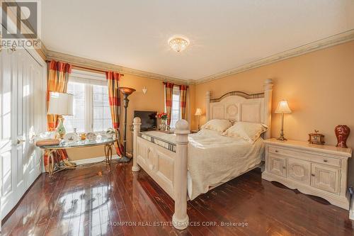 25 Routliffe Lane, Toronto, ON - Indoor Photo Showing Bedroom